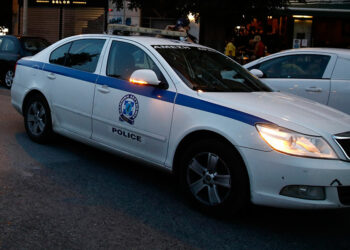 Εξαρθρώθηκε σπείρα που διέπραττε απάτες και πλαστογραφίες σε βάρος ιδιοκτητών και υποψηφίων αγοραστών ακινήτων