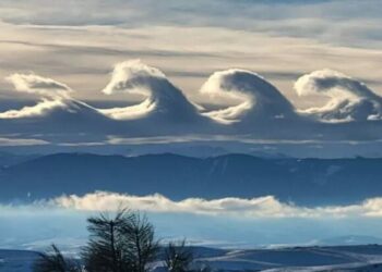 ΗΠΑ: Η viral φωτογραφία με τα κύματα που «καλπάζουν» στον ουρανό