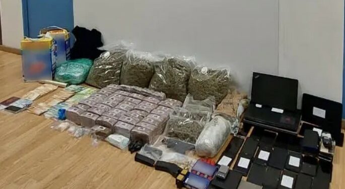 Εξαρθρώθηκε καρτέλ ναρκωτικών – Δύο δάσκαλοι και Σέρβος παραστρατιωτικός ανάμεσα στους συλληφθέντες