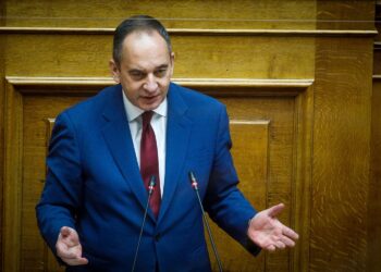 Γ. Πλακιωτάκης: Ο ΣΥΡΙΖΑ προσβάλλει την προσφορά των στελεχών του Λιμενικού και της ΕΛΑΣ