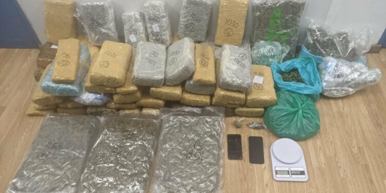 Συνελήφθη 46χρονος αλλοδαπός για κατοχή και διακίνηση ναρκωτικών στο Κέντρο της Αθήνας