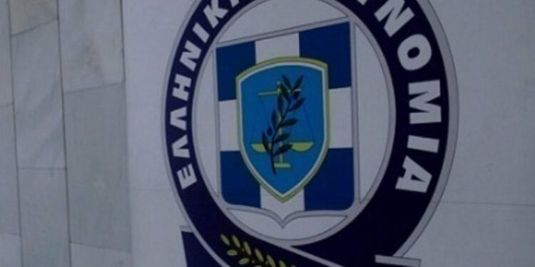 Συνελήφθησαν δύο νεαροί στην Ρόδο για μεταφορά 2,6 κιλά ηρωίνης