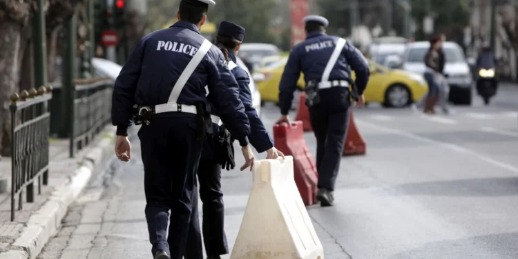 Κυκλοφοριακές ρυθμίσεις για τα Θεοφάνεια: Τι θα ισχύει για Αθήνα & Πειραιά