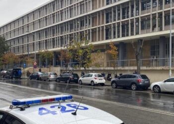 Κρατούμενος απέδρασε από το δικαστικό μέγαρο της Θεσσαλονίκης – Σε εξέλιξη είναι αστυνομικές αναζητήσεις
