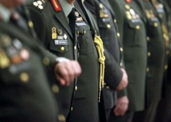 Ένοπλες Δυνάμεις: Οι αυξήσεις που θα δουν τα στελέχη και των τριών κλάδων