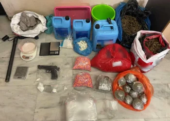 Συνελήφθη 22χρονος αλλοδαπός για κατοχή και διακίνηση ναρκωτικών στην ευρύτερη περιοχή του Αγίου Παντελεήμονα