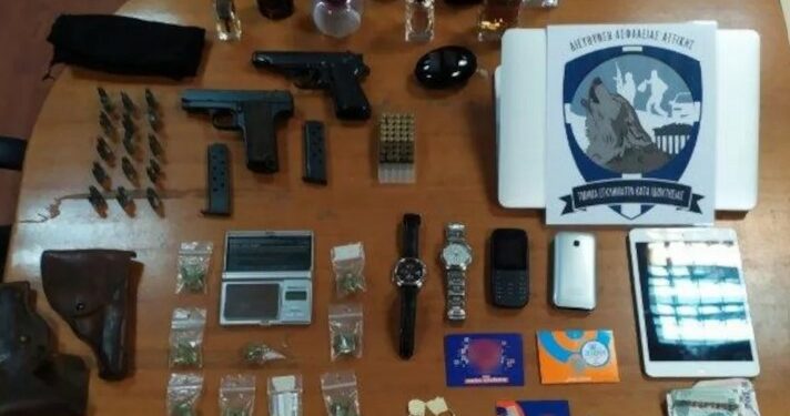 Κολωνάκι: Συνελήφθη 43χρονος για τη ληστεία σε διαμέρισμα στην οδό Μαρασλή