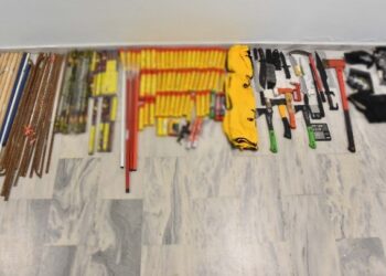 Πολεμοφόδια βρέθηκαν δίπλα σε λέσχη φιλάθλων στη Χαριλάου