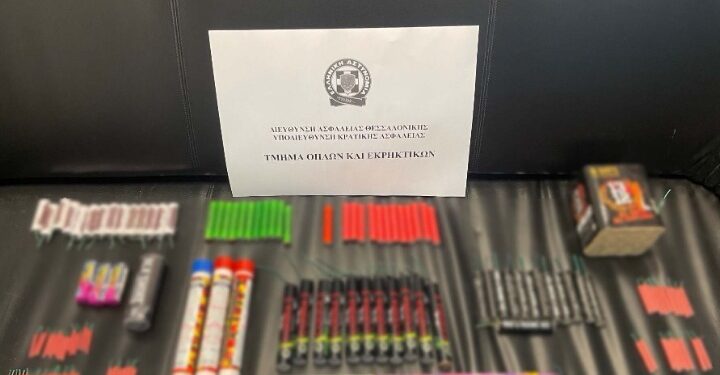 Πατέρας και γιος πωλούσαν παράνομα πυροτεχνήματα μέσω TikTok