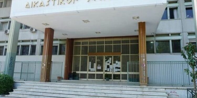 Τύρναβος: Ελεύθεροι υπό όρους οι ανήλικοι που κατηγορούνται για βιασμό 22χρονης