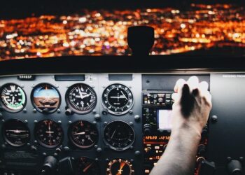 Το «μπιλάκι», ο «πρεβεζιάνος» και οι υποψήφιοι πιλότοι που θα έπαιζαν τις ζωές μας «κορώνα γράμματα»