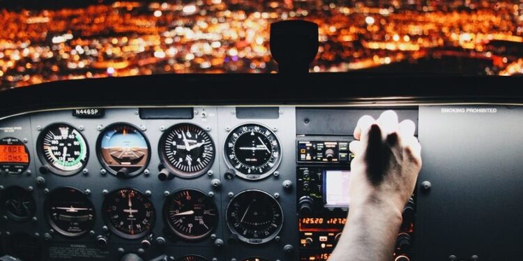 Το «μπιλάκι», ο «πρεβεζιάνος» και οι υποψήφιοι πιλότοι που θα έπαιζαν τις ζωές μας «κορώνα γράμματα»