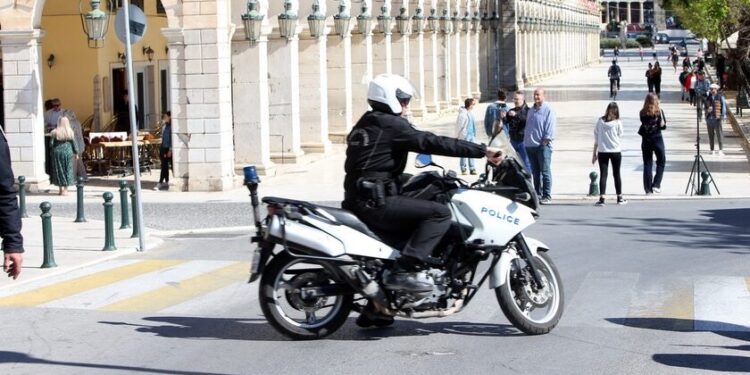 Κέρκυρα: 21χρονη Βρετανίδα κατήγγειλε βιασμό – Αναζητείται ο 23χρονος εργαζόμενος του ξενοδοχείου