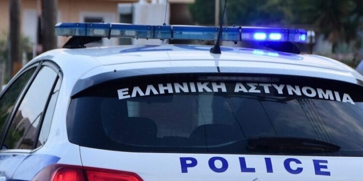 Πετρούπολη: Συνελήφθη 37χρονη που προωθούσε παράνομα μετανάστες στην Ε.Ε.