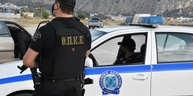 Αιτωλοακαρνανία: Εξαρθρώθηκε εγκληματική οργάνωση που ενέχεται σε ληστείες και κλοπές