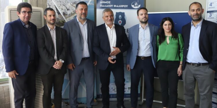 Στο Δήμο Παλαιού Φαλήρου ο Περιφερειάρχης Αττικής – Με χρηματοδότηση της Περιφέρειας Αττικής που ξεπερνά τα 12 εκατ. Ευρώ υλοποιούνται εμβληματικά έργα και υποδομές στο Δήμο Παλαιού Φαλήρου