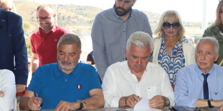 Στο Δήμο Λαυρεωτικής ο Περιφερειάρχης Αττικής – Πάνω από 20 εκατ. ευρώ από την Περιφέρεια για σημαντικά έργα και αναπτυξιακές δράσεις σε Λαύριο και Κερατέα