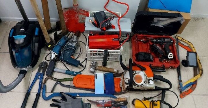 Πιερία : Σύλληψη τριών ατόμων για διαρρήξεις σε πενήντα ναούς