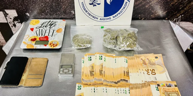 Παλαιό Φάληρο: Συνελήφθη 55χρονος ημεδαπός για κατοχή και διακίνηση ναρκωτικών ουσιών