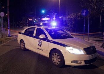 Γλυφάδα: Ανήλικοι μαχαίρωσαν 14χρονους και τραυμάτισαν αστυνομικούς – Επεισοδιακή η σύλληψή τους