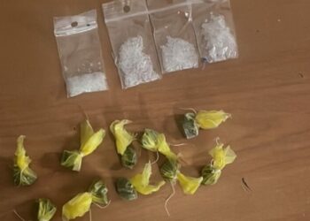 Ακρόπολη: Αλλοδαπός έμπορος ηρωίνης τραυμάτισε αστυνομικό