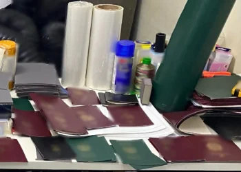 Άγιος Παντελέημονας: Συνελήφθησαν 3 αλλοδαποί για πλαστογραφία κατά συναυτουργία