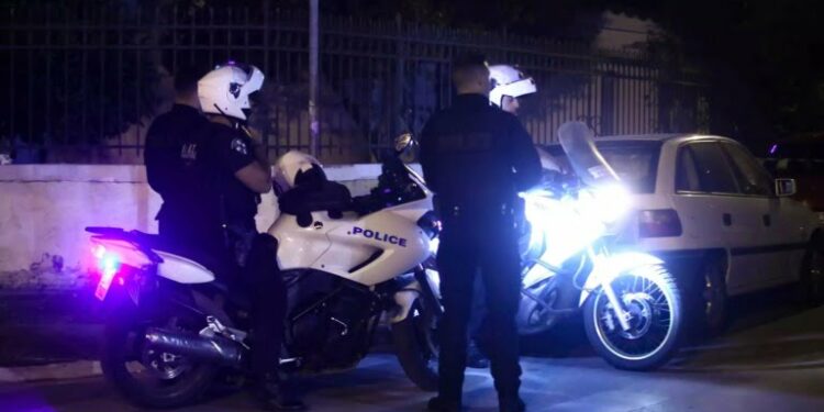 Θεσσαλονίκη: Αλλοδαπός έδειρε άνδρα στη μέση του δρόμου και τον λήστεψε