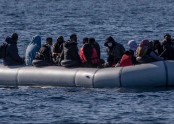 Αποκαλύφθηκε κύκλωμα διακίνησης μεταναστών – Αναφορές για εμπλοκή μελών ΜΚΟ