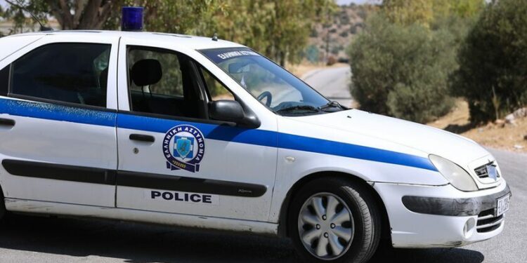 Θεσσαλονίκη: 54χρονη πούλησε κοκαΐνη σε 20χρονο – Συνελήφθησαν και οι δύο
