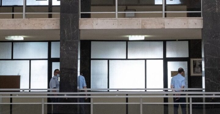 Νέα προθεσμία έλαβε ο 45χρονος που κατηγορείται για τη δολοφονία του 50χρονου μπροστά σε βενζινάδικο