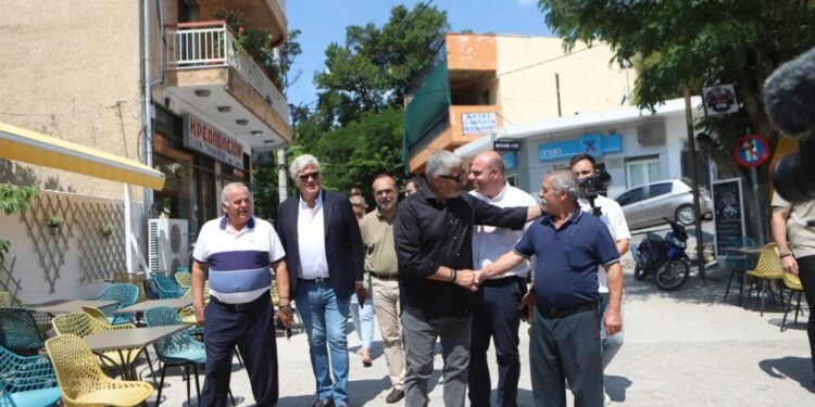 Στο Δήμο Μάνδρας Ειδύλλιας ο Περιφερειάρχης Αττικής Γ. Πατούλης – Στα 50,9εκ. ευρώ τα έργα και οι αναπτυξιακές δράσεις