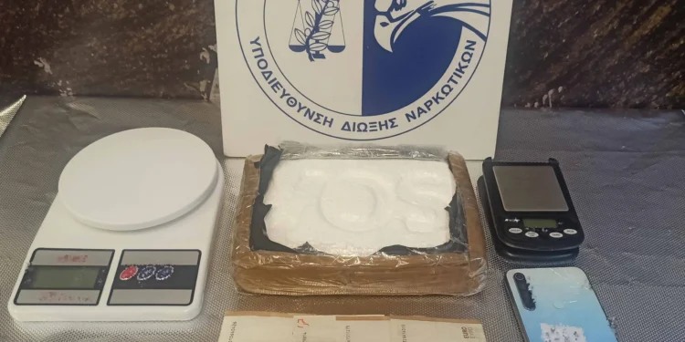 Κορωπί: Συνελήφθη 30χρονος ημεδαπός για κατοχή και εμπορία κοκαΐνης