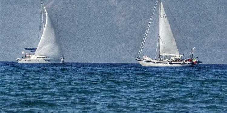 Ισπανία: Βρήκαν κοκαΐνη αξίας 70 εκατ. ευρώ σε ιστιοπλοϊκό – Πάνω από 2 τόνοι το βάρος της