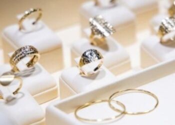 Εξιχνίαση απάτης με πλαστά παραστατικά μεταφοράς χρημάτων