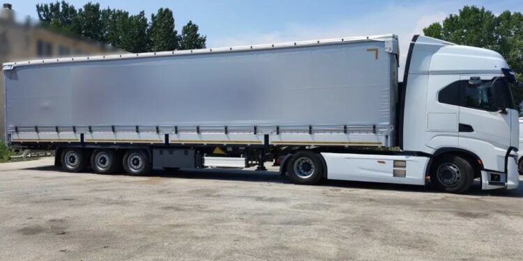 Έβρος: Συνελήφθησαν 6 διακινητές με συνολικά 21 μη νόμιμους μετανάστες