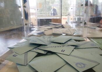 Ελεύθεροι οι 2 υποψήφιοι σύμβουλοι για παράβαση εκλογικής νομοθεσίας