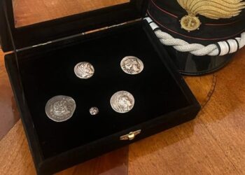 Ιταλία: Κατασχέθηκαν και επεστράφησαν στην Ελλάδα 5 αρχαιοελληνικά νομίσματα