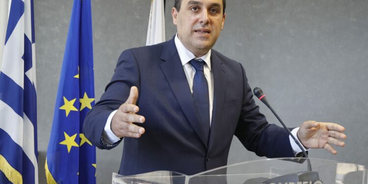 Κώστας Κατσαφάδος: Αυξημένη επιφυλακή για να προλάβουμε καταστάσεις