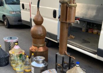 Δύο συλλήψεις για παράνομο αποστακτήριο και καπνικά προϊόντα