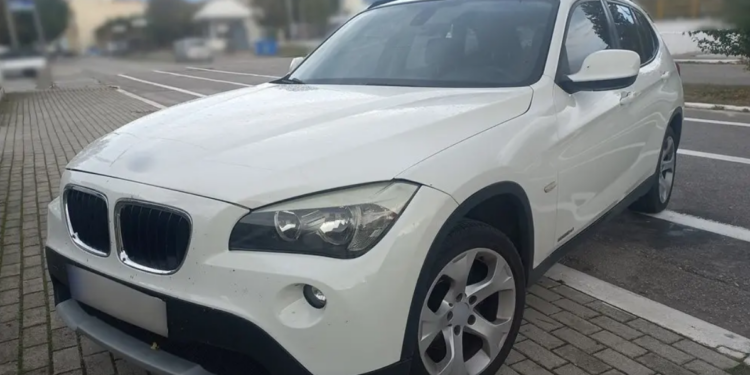 Συνελήφθησαν 3 άτομα για διακίνηση παράνομων μεταναστών