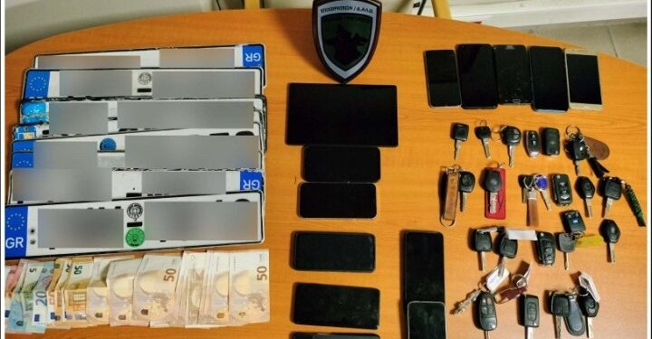 Εξαρθρώθηκαν δύο εγκληματικές οργανώσεις που προωθούσαν παράτυπους μετανάστες στη χώρα από τα ελληνοτουρκικά σύνορα