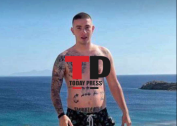 Αυτός είναι ο 18χρονος που χτύπησε με φωτοβολίδα τον αστυνομικό