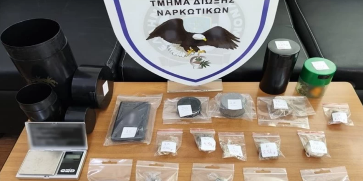 Αλεξανδρούπολη: Ο αστυνομικός σκύλος ανίχνευσης ναρκωτικών «JACK» ανακάλυψε ναρκωτικά σε οικία