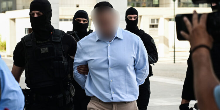 Αθώοι δηλώνουν οι κατηγορούμενοι για την δίκη Καραϊβάζ