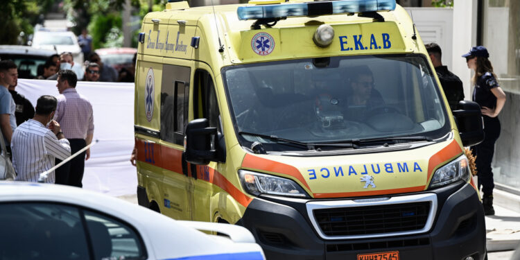 Δεν έπεφτε φτυαριά σε Μύκονο, Ίο, Σέριφο και Πάρο αν δεν υπέγραφε ο Παναγιώτης Στάθης!