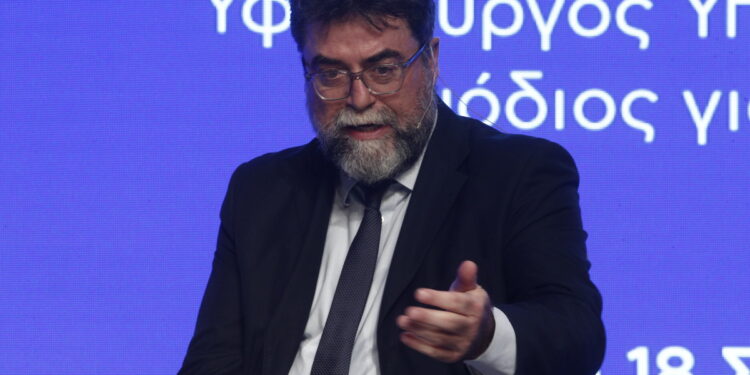 Β. Οικονόμου: Μέχρι το 2027 θα έχουμε 1.500 νέα λεωφορεία στην Ελλάδα