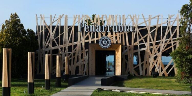 Η «ξυνίλα» Κονδύλη, οι 130 εργαζόμενοι και η αντεπίθεση Σταθοκωστόπουλου