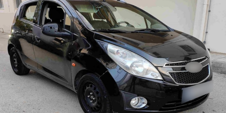 Συνελήφθη διακινητής στον Έβρο με 6 παράνομους μετανάστες