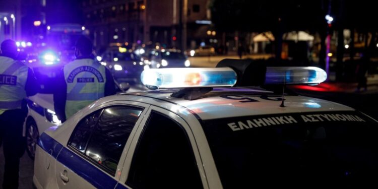 Μενίδι: Σύλληψη Αλβανού με όπλο – Αναζητείται δεύτερος άνδρας