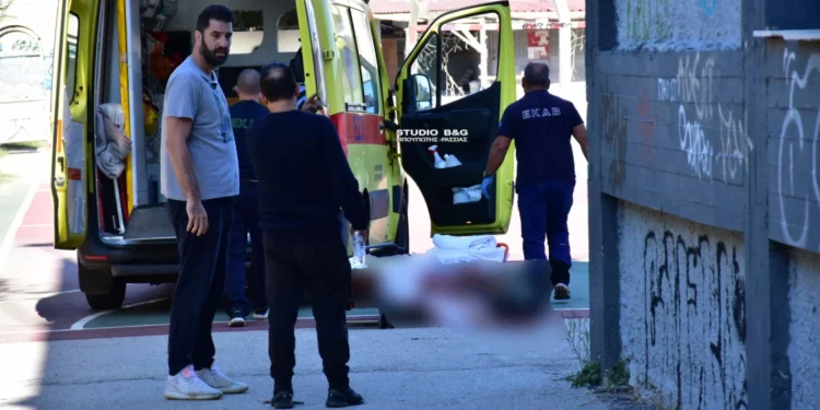 Ναύπλιο: 13χρονο αγόρι έχασε τη ζωή του πέφτοντας από τις κερκίδες